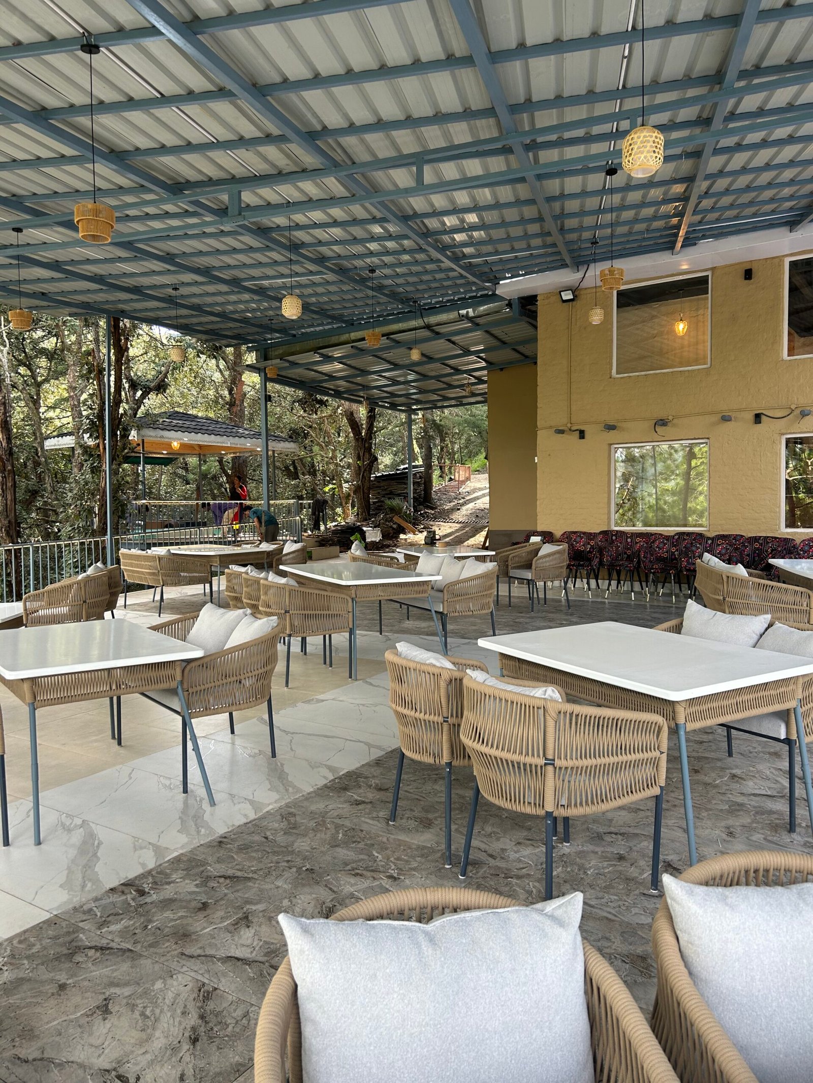 Open-air dining at Suwatte Restaurant